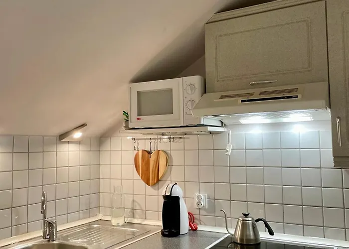 W Porcie Przy Latarni Apartment *